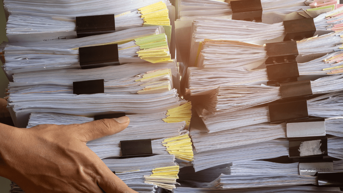 unstructured vs structured data